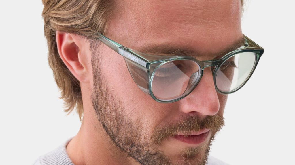 10 Common Things That Can Damage Your Eyesight