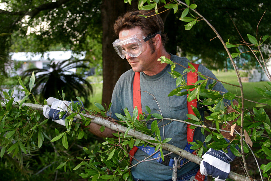 Safety Goggles vs. Safety Glasses: What Is the Difference?
