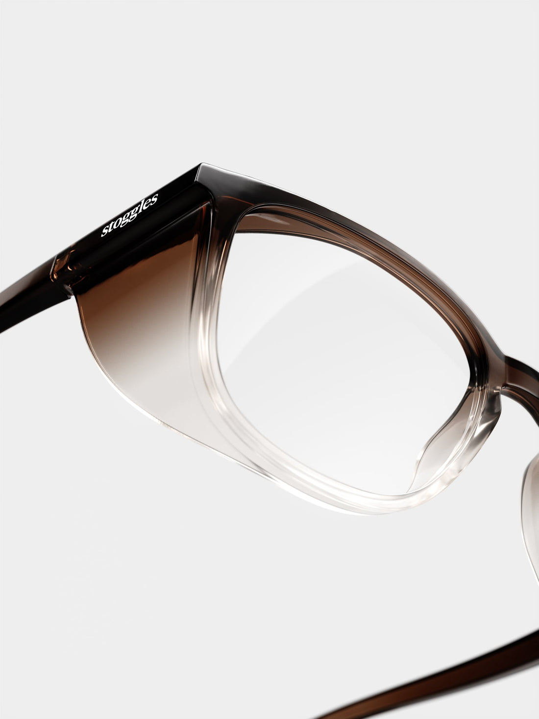 Brown Fade / Medium / Standard - 05